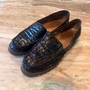 Women’s Donald Pliner Black and Brown Loafers